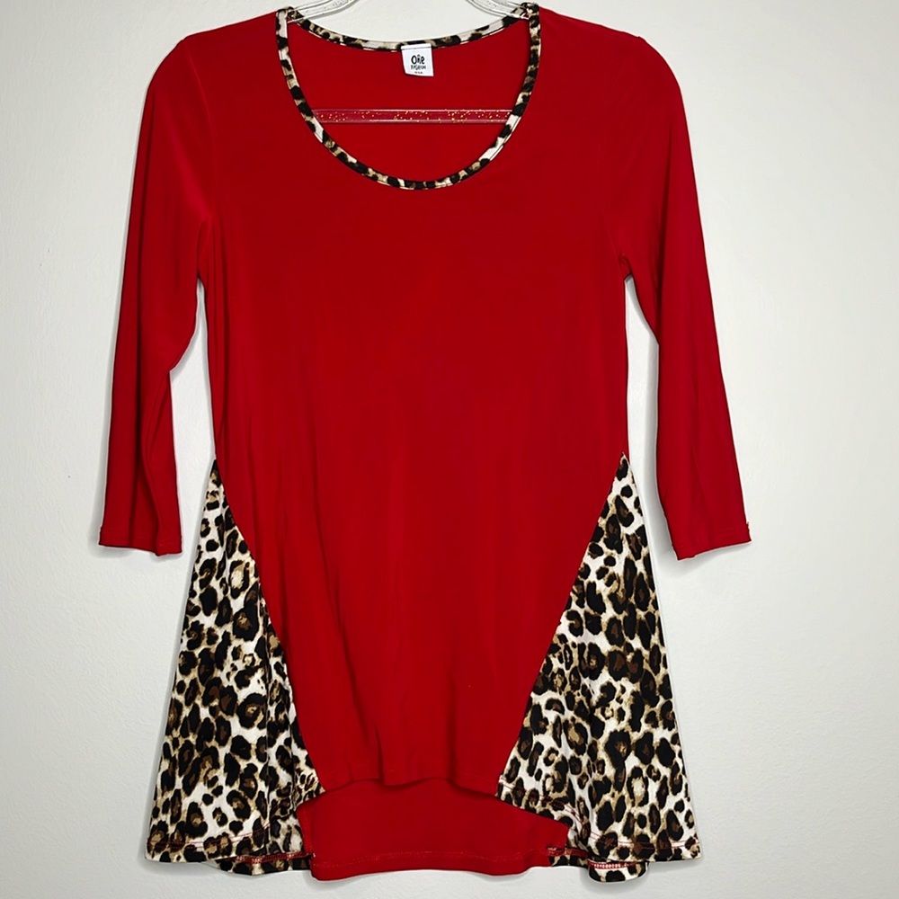 One fashion cherry red leopard accent shirt blouse